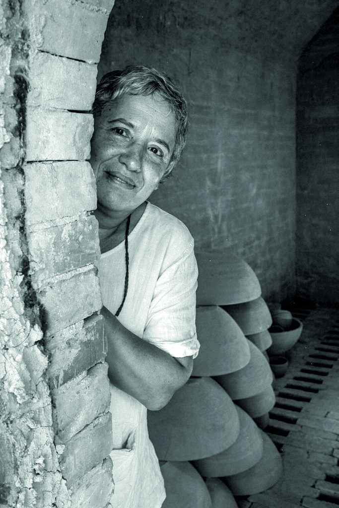 Adriana Uribe Artista y diseñadora gráfica colombiana.