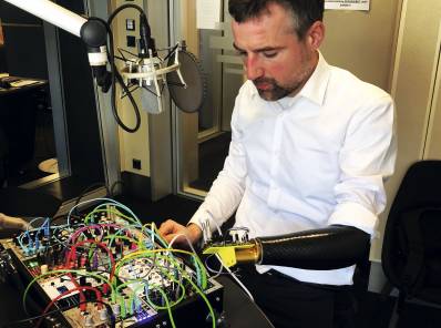 ¿Sueñan los DJ con arterias eléctricas?