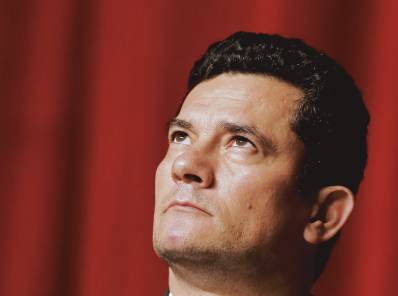 Supermoro y la kriptonita brasileña